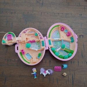 Vintage 1995 Shetland Pony Polly Pocket